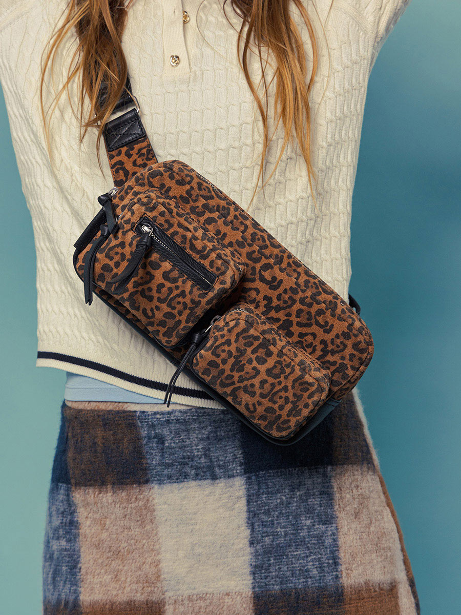 ledertasche-leopard-schwarz-labanane-90s-leopard-ansicht-innen-m86-lp-b