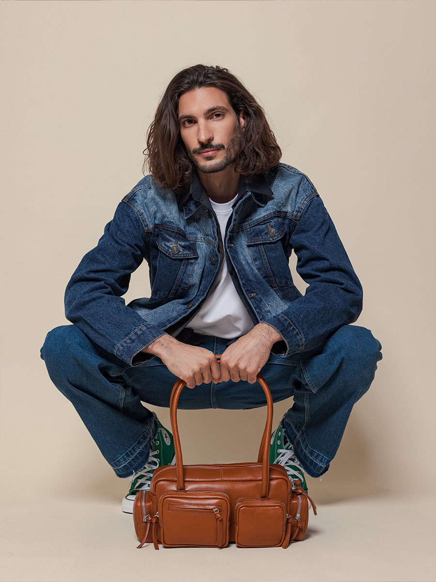 tasche-mit-mehreren-taschen-braunem-leder-lebasset-90er-jahre-cognac-ansicht-w56-co