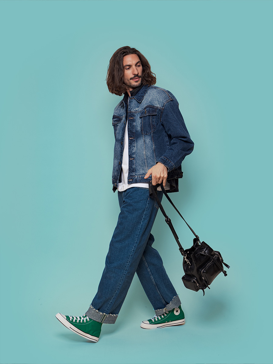 black-glitter-leather-bucket-bag-leseau-90s-eclipse-view-zoom-material-w57-m-b