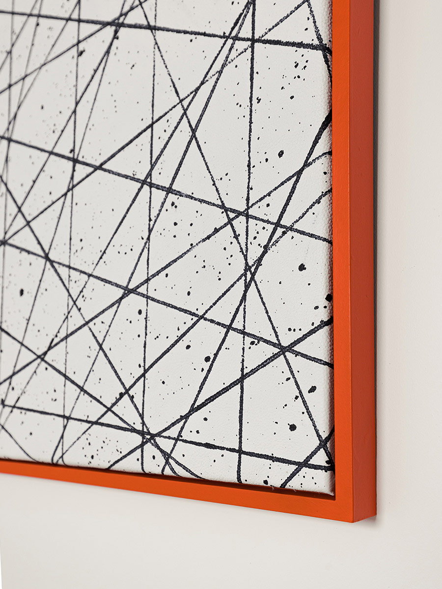 letableau-arty-01-orange-weiß-schwarz-Rückansicht-board-art1-b-w-o