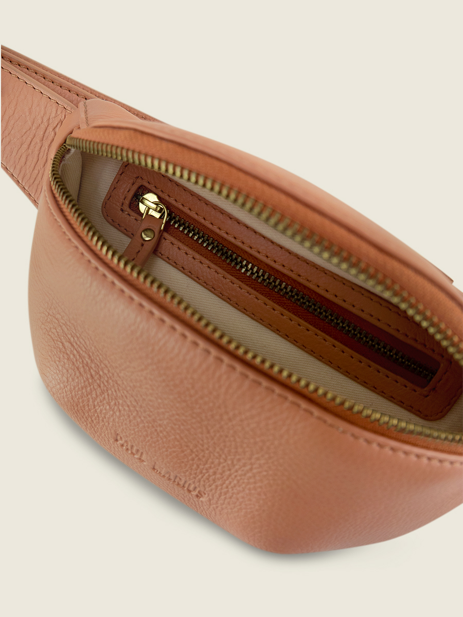 Foto-Rückansicht-Mini-Gürteltasche-Leder-braun-LaBanane XS Art Déco Karamell Paul Marius M503XS AD CA