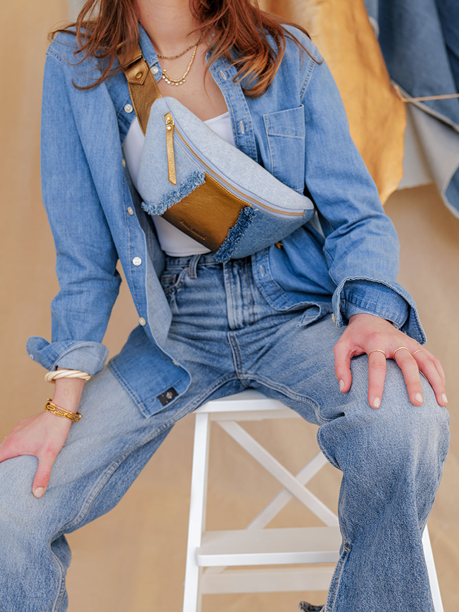 Foto-Vorderansicht-Gürteltasche-Leder-Jeans-Damen-LaBanane-Denim-Paul-Marius-M503-OG-Denim
