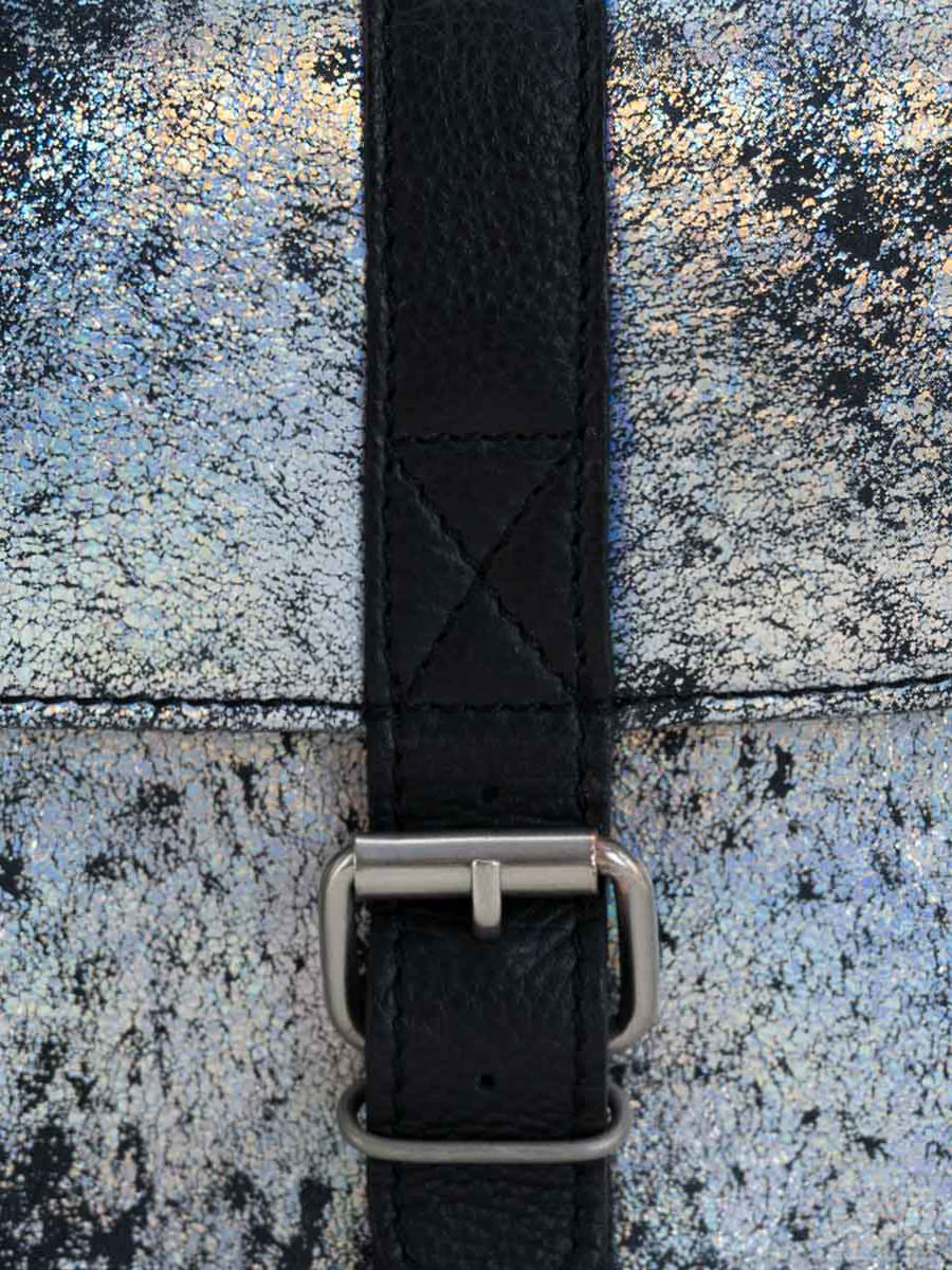 Foto-Fokus-Material-Umhängetasche-Leder-holographisch-lessentiel-galaxie-paul-marius-m21-gal