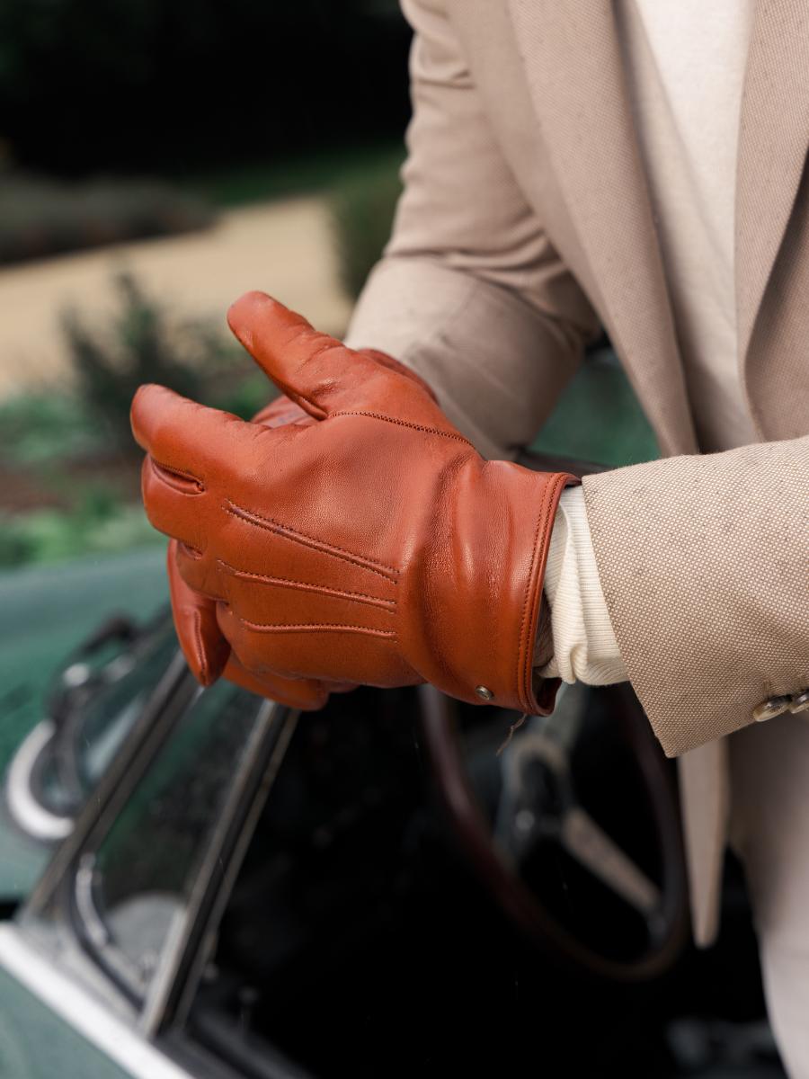 Foto-Vorderseite-Handschuhe-Leder-braun-Paul Marius