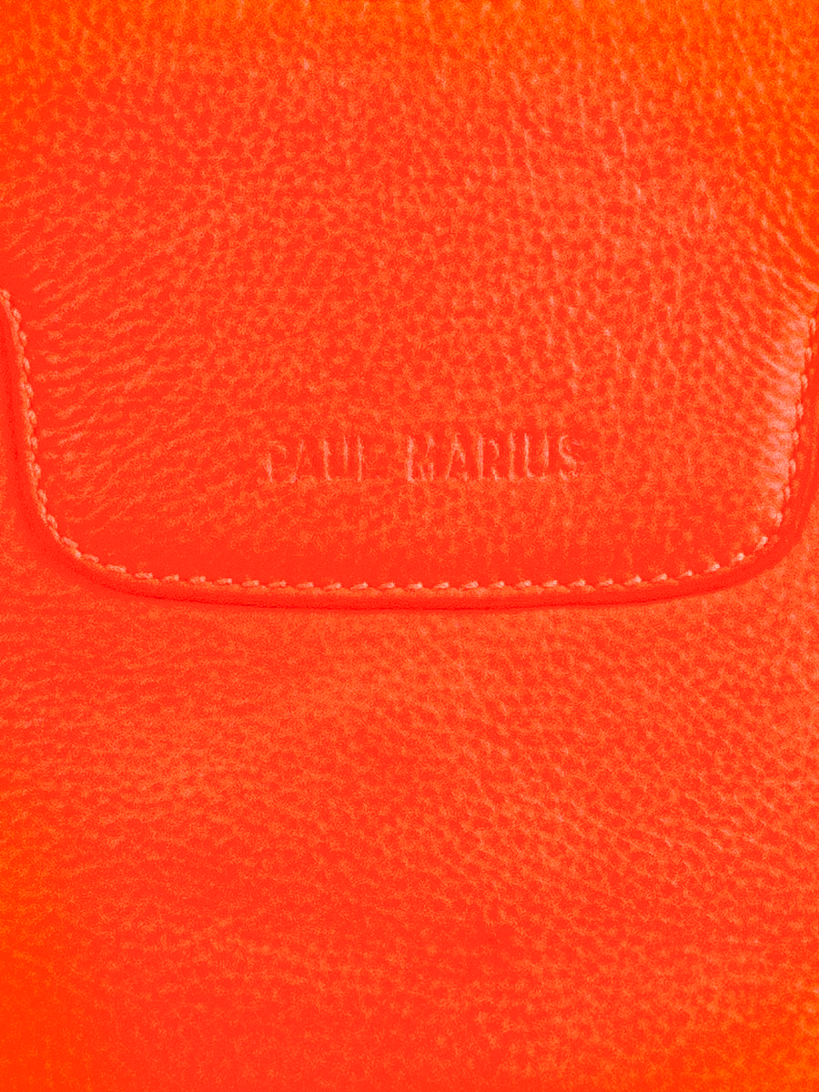 Fotoansicht-Zoom-Material-Halbmondtasche aus Leder in Orange Garance Neon von Paul Marius W40 NE O