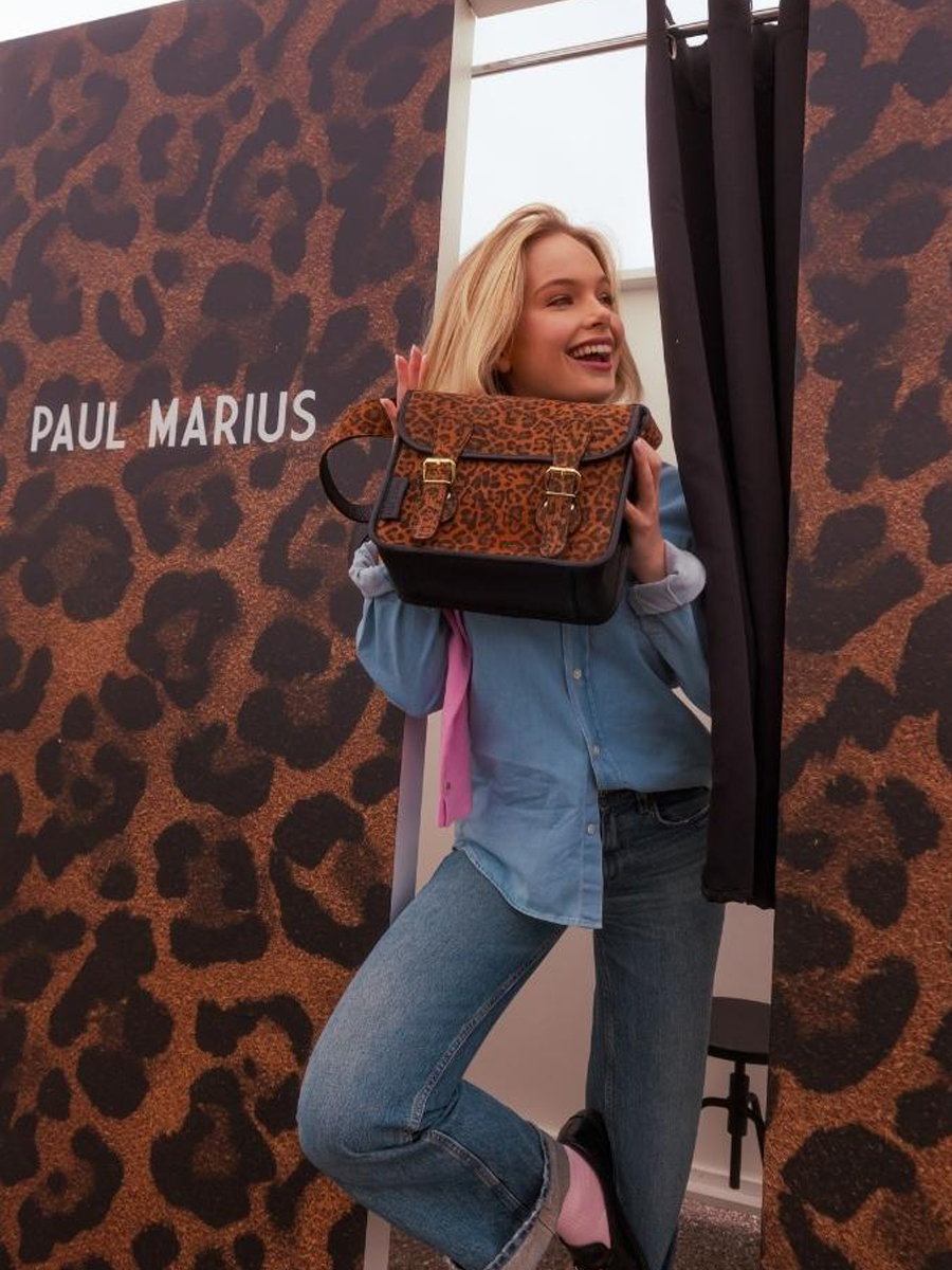 sac-bandouliere-lasacoche-s-leopard-noir-vue-portee-m02s10-lp-b