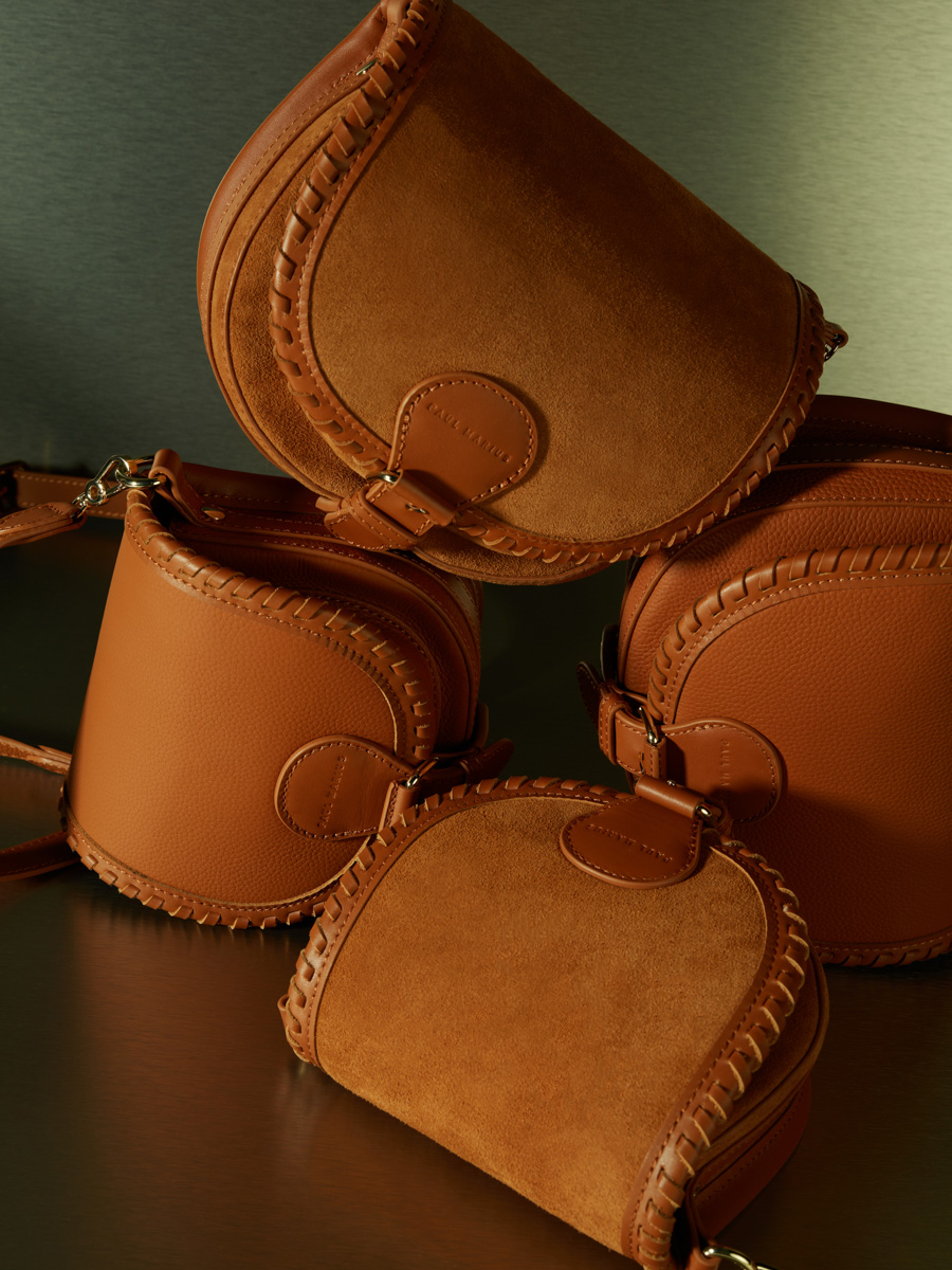 mini-umhängetasche-leder-lebobo-xs-haselnussbraun-ansicht-w61xs-mb