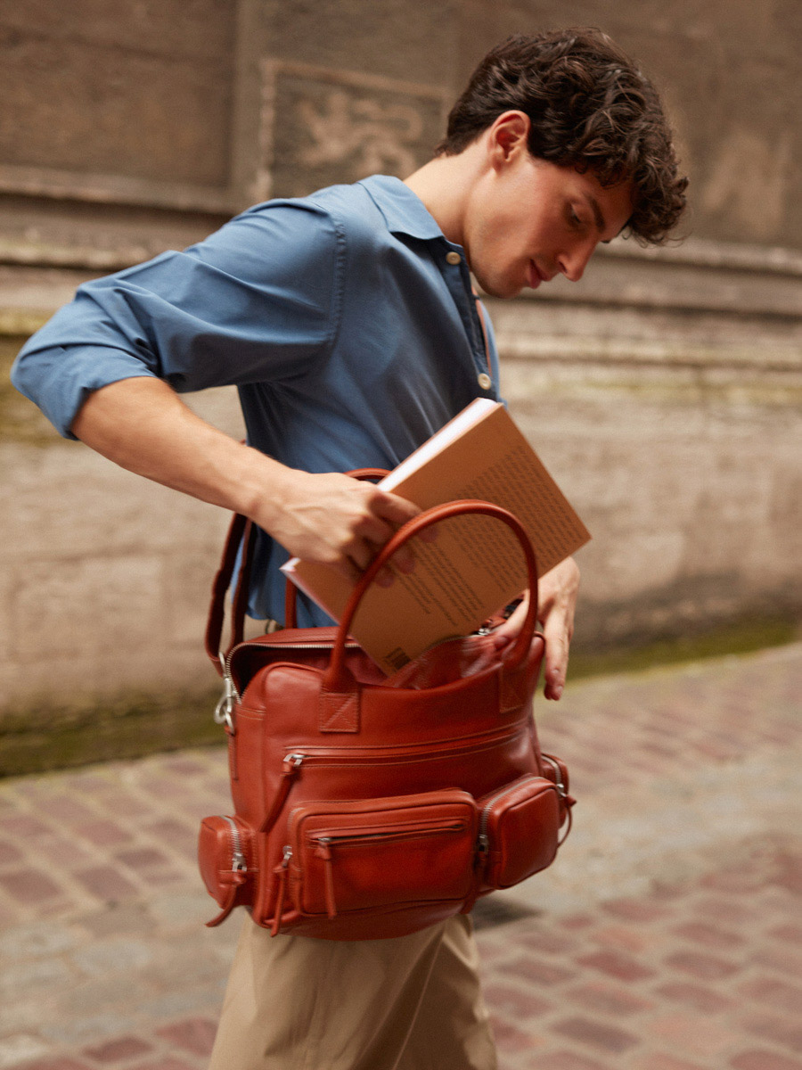 Dokumentenmappe mit mehreren Fächern, braun, LeDandy 90s Cognac, Ansicht von vorne, W204-co