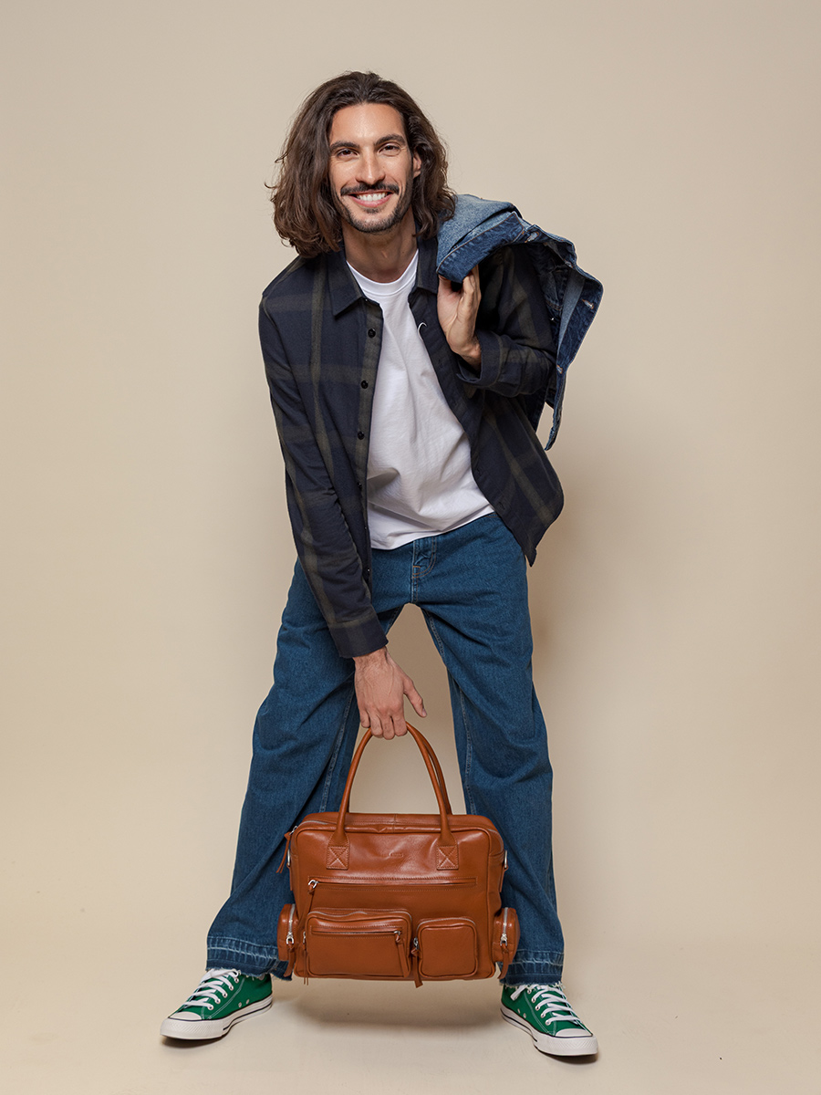 Dokumententasche mit mehreren Fächern, braun, LeDandy 90s, Cognac, Zoom-Ansicht, Material, w204-co