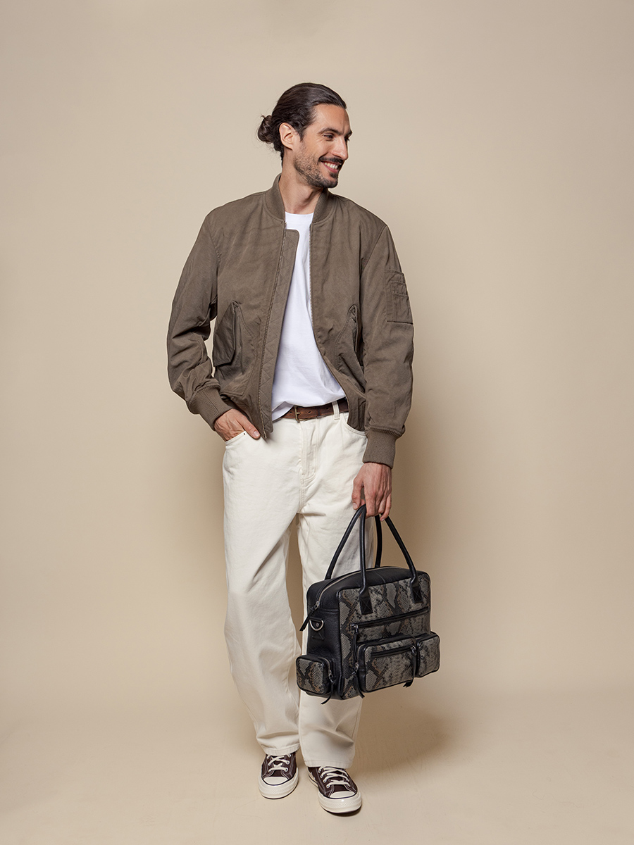 Dokumententasche mit mehreren Fächern Ledandy 90s Python grau-schwarz Ansicht Zoom Material w204-p-gre-b