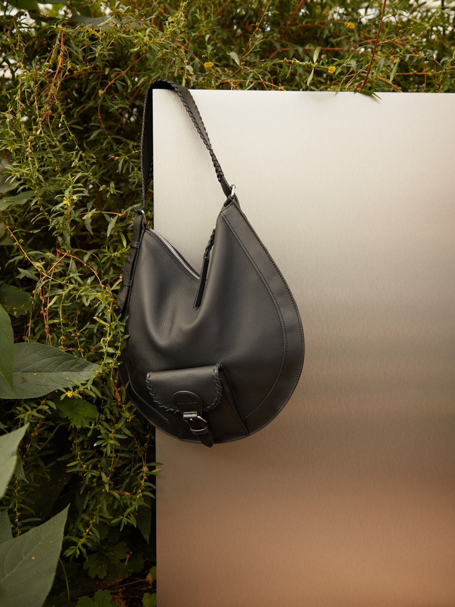 damengeldtasche-LeHobo-m-schwarz-ansicht-zoom-material