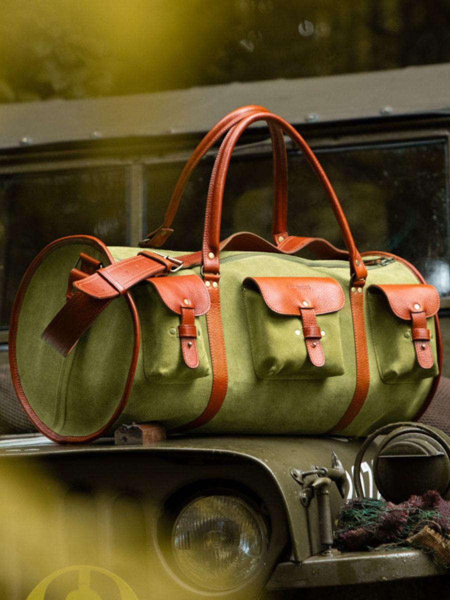 Fotoansicht-Vorderseite-Reisetasche-Leder-braun-kaki-levoyageur-xl-nomade-paul-marius-m108s60-oco-gr