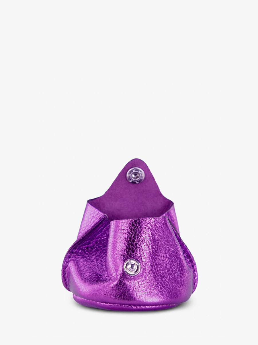 Fotoansicht von der Seite: Geldbörse aus violettem Leder mit Metallic-Effekt, Lescarcelle Bonbon, Paul Marius, M56 M P