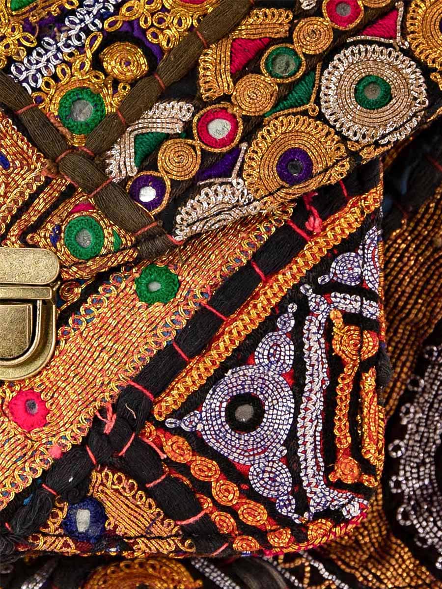 Fotoansicht-Zoom-Material-Handtasche-Leder-schwarz-Mademoiselle-George-Jaipur-schwarz-Paul-Marius-W05-JAI-B