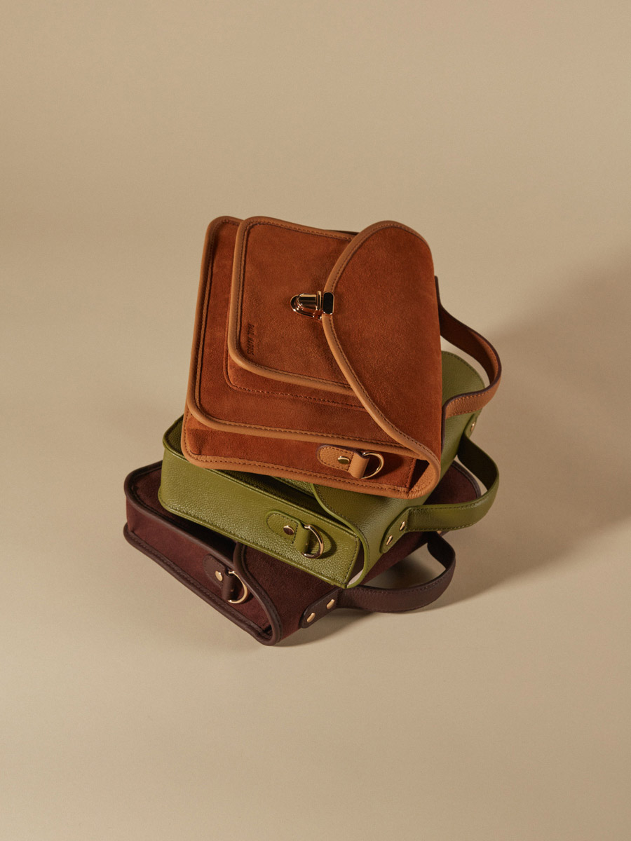 braune-leder-umhängetasche-mademoiselle-george-n2-fauve-ansicht-zoom-material-w105-su-co