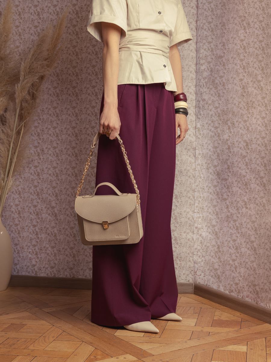 Umhängetasche aus Leder Mademoiselle George N2 taupe, Seitenansicht W105 BEI