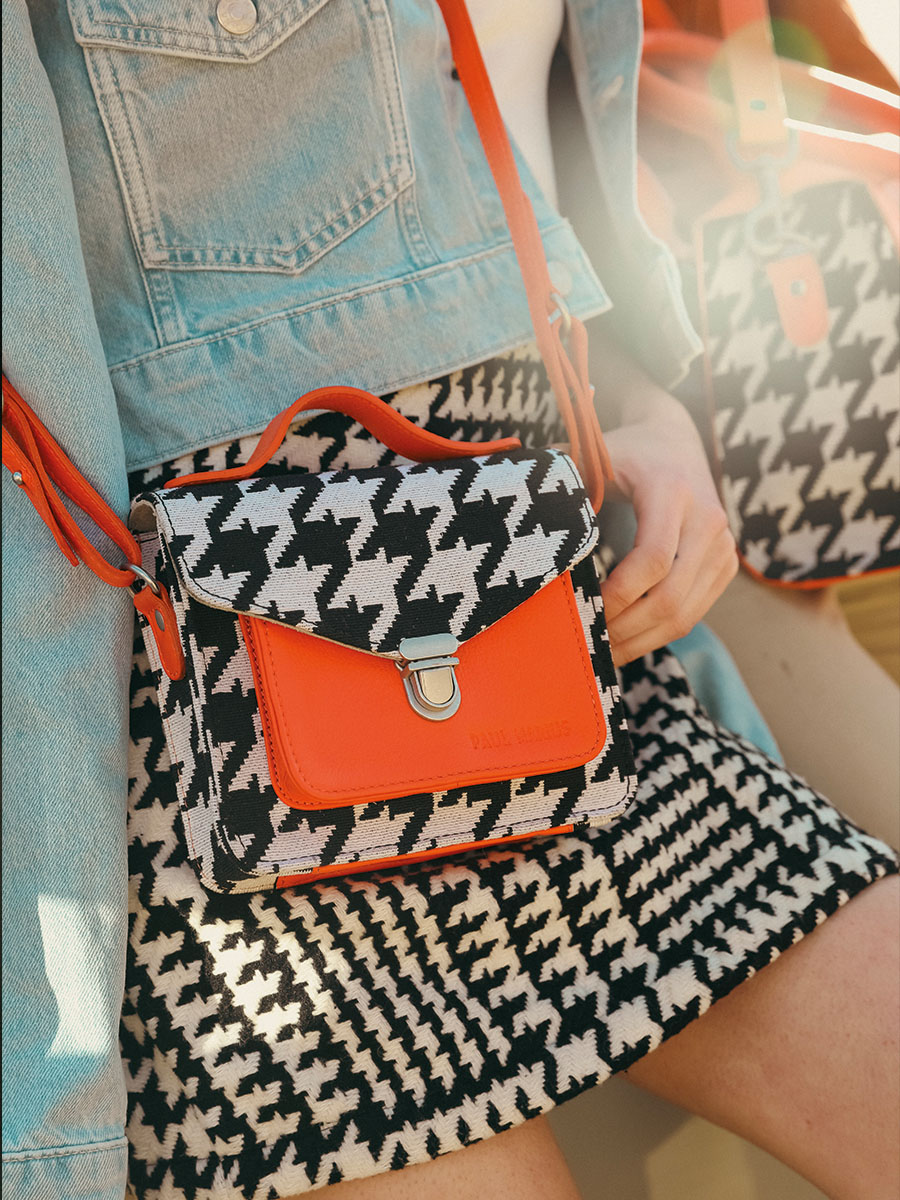 Fotoansicht-Vorderseite-Mini-Umhängetasche-Leder-orange-Mademoiselle-George-XS-Allure-orange-Paul-Marius-W05XS-HS2-O