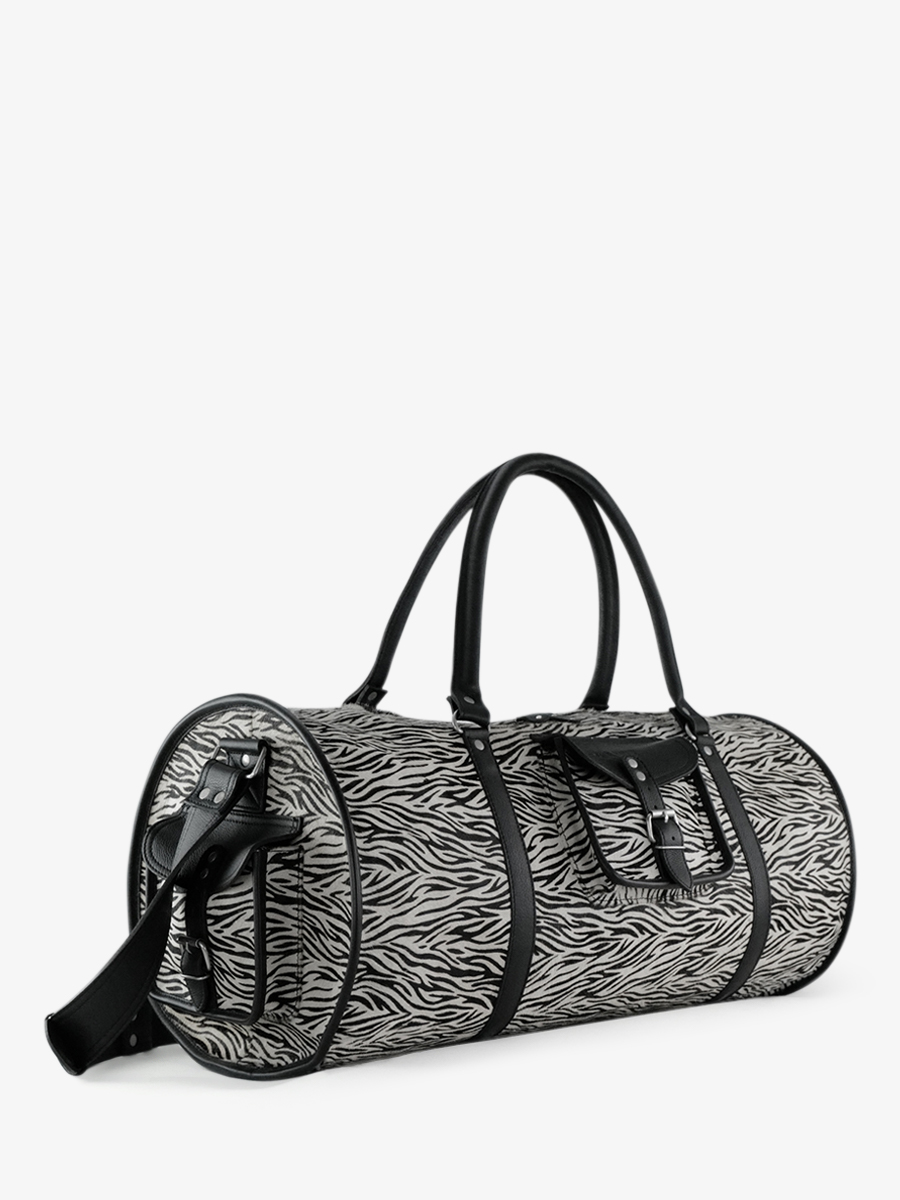 Foto-Seitenansicht-Reisetasche-aus-Leder-für-Damen-LeVoyageur-XL-Zebra-Paul-Marius