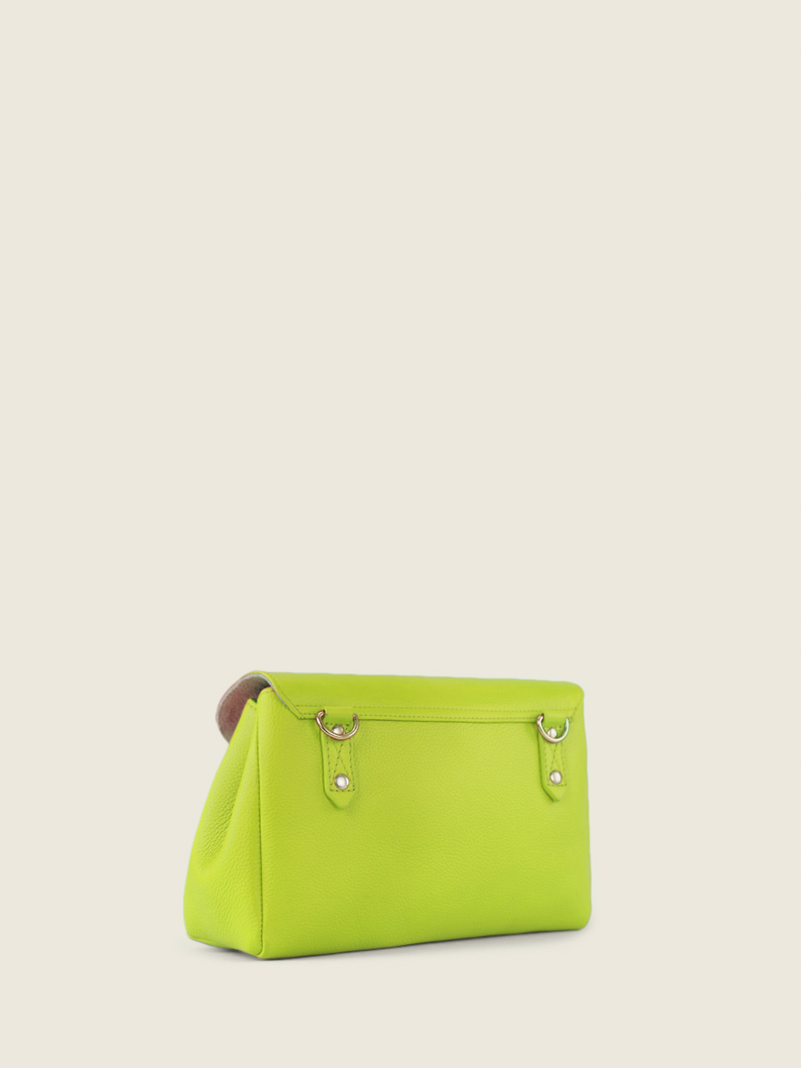 Fotoansicht-Seite-Umhängetasche-Leder-grün-Suzon-M-Sorbet-Apfel-Paul-Marius-W25M-SB-LGR