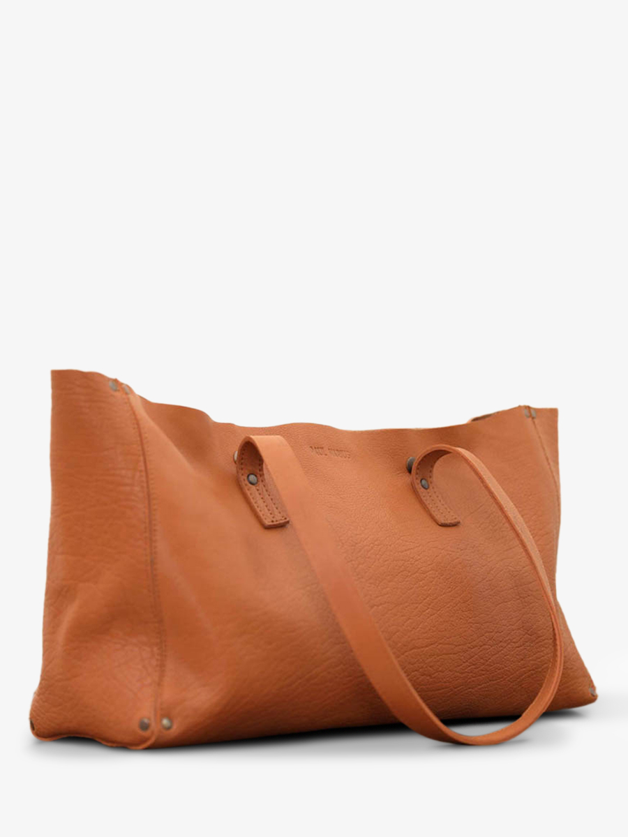 foto-seitenansicht-ledertasche-für-damen-beige-leffronte-m-sable-paul-marius-w12-n