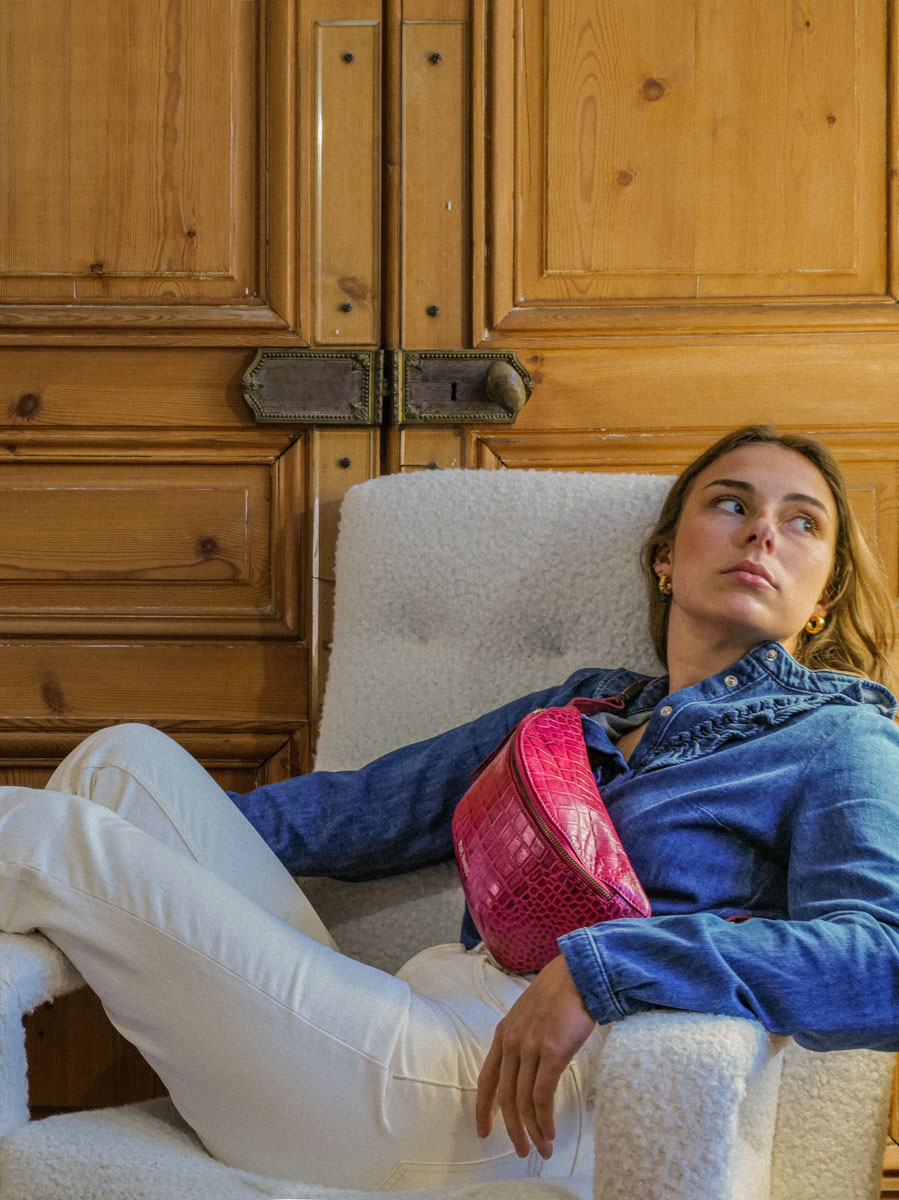 Foto-Tragegurt-Gürteltasche-Leder-Damen-LaBanane-Alligator-rosa-Paul-Marius-M503-A-PI