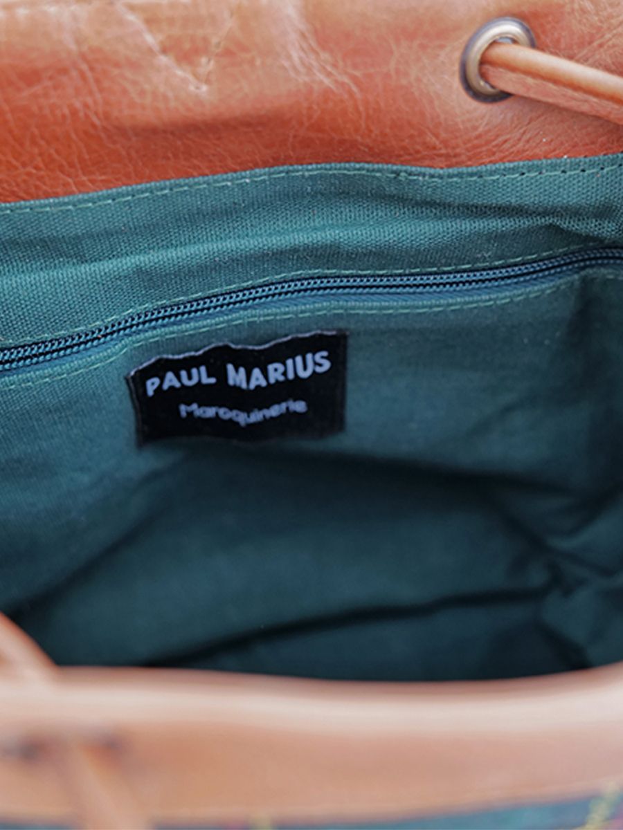 Foto-Innenansicht-Rucksack-Leder-Damen-LeBaroudeur-Celtik-Paul-Marius-M40-Sco-GR-OL