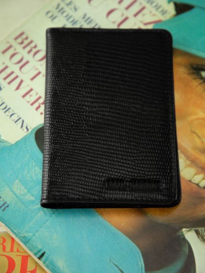 L'Étui pour Passeport 1960 – Tiefschwarz