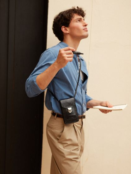 LePorte-Téléphone – Éclipse