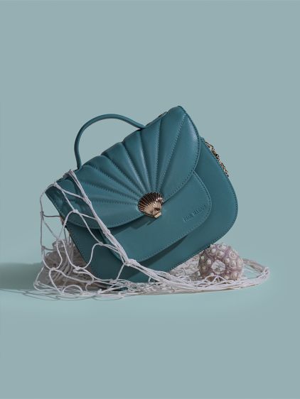 Mademoiselle George Coquillage – Lagunenblau