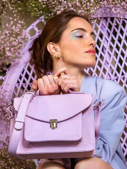 Mademoiselle George Pastel - Lila