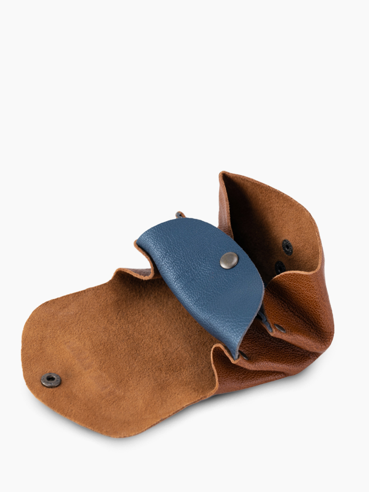 Foto-Seitenansicht-Geldbörse-Leder-braun-blau-legustave-naturblau-paul-marius-glp-b-l