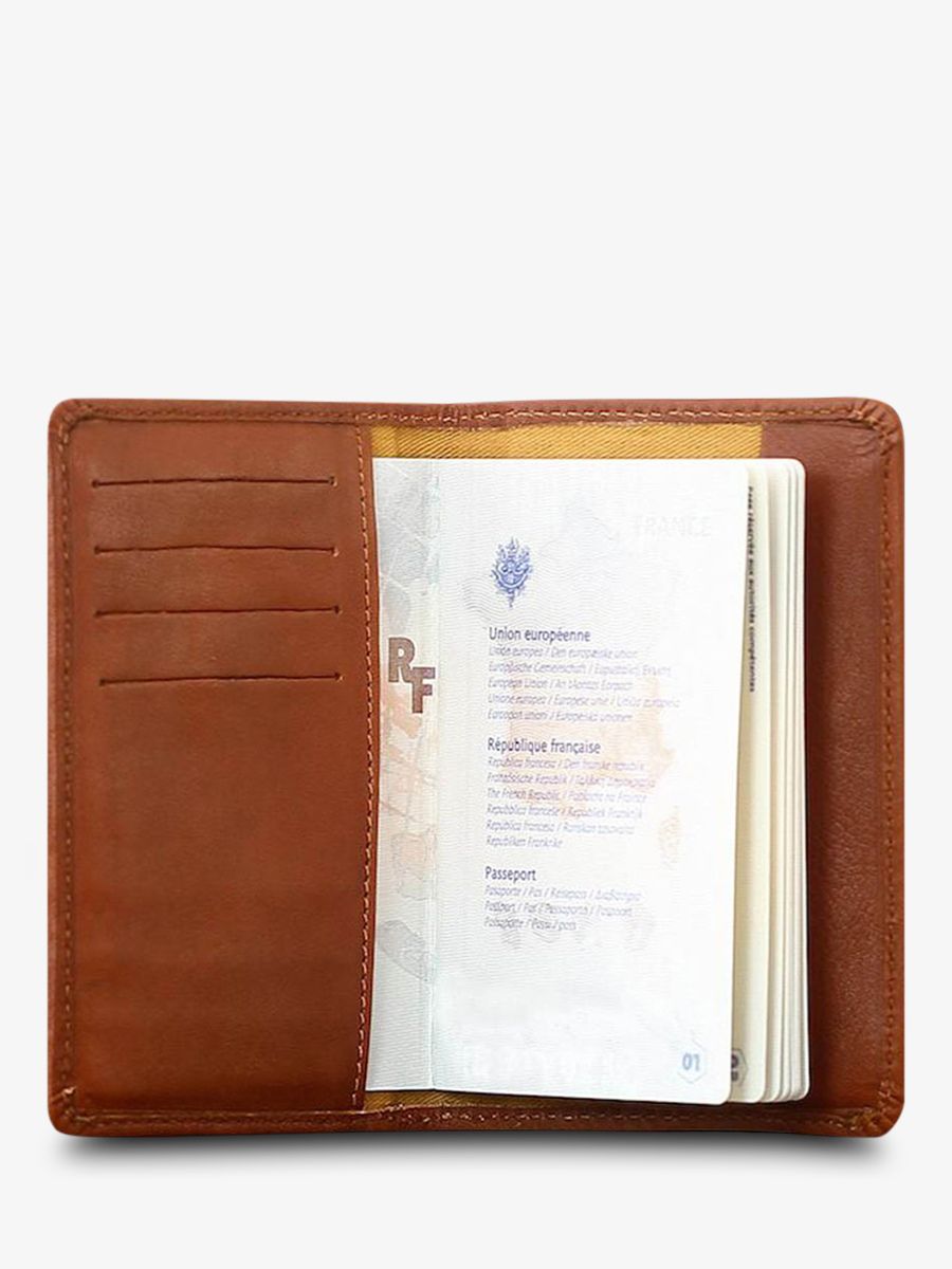 Foto-Seitenansicht-Pass-Etui-braun-Pass-Etui-Naturleder-Paul-Marius-M64-L