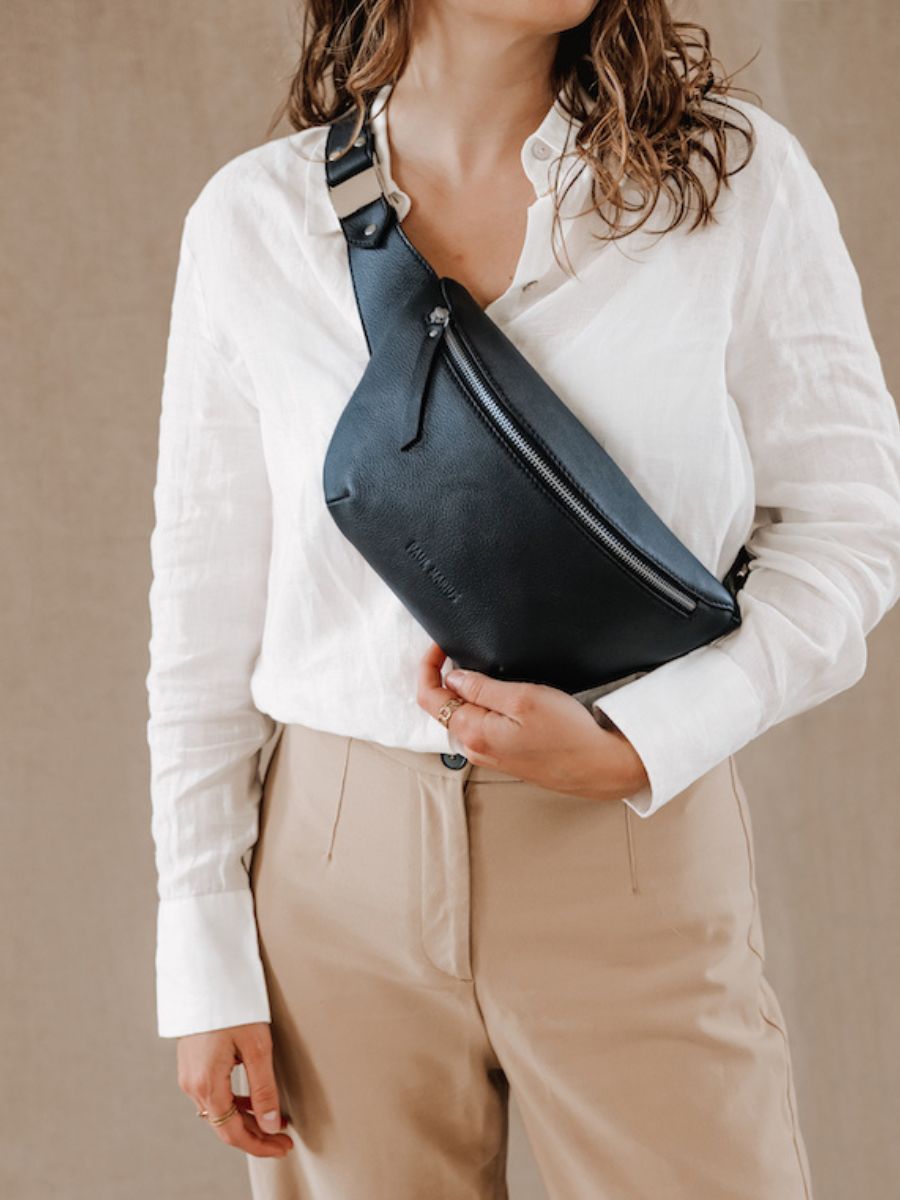 Foto-Material-Gürteltasche-aus-schwarzem-Leder-Labanane-schwarz-Paul-Marius-M503-B