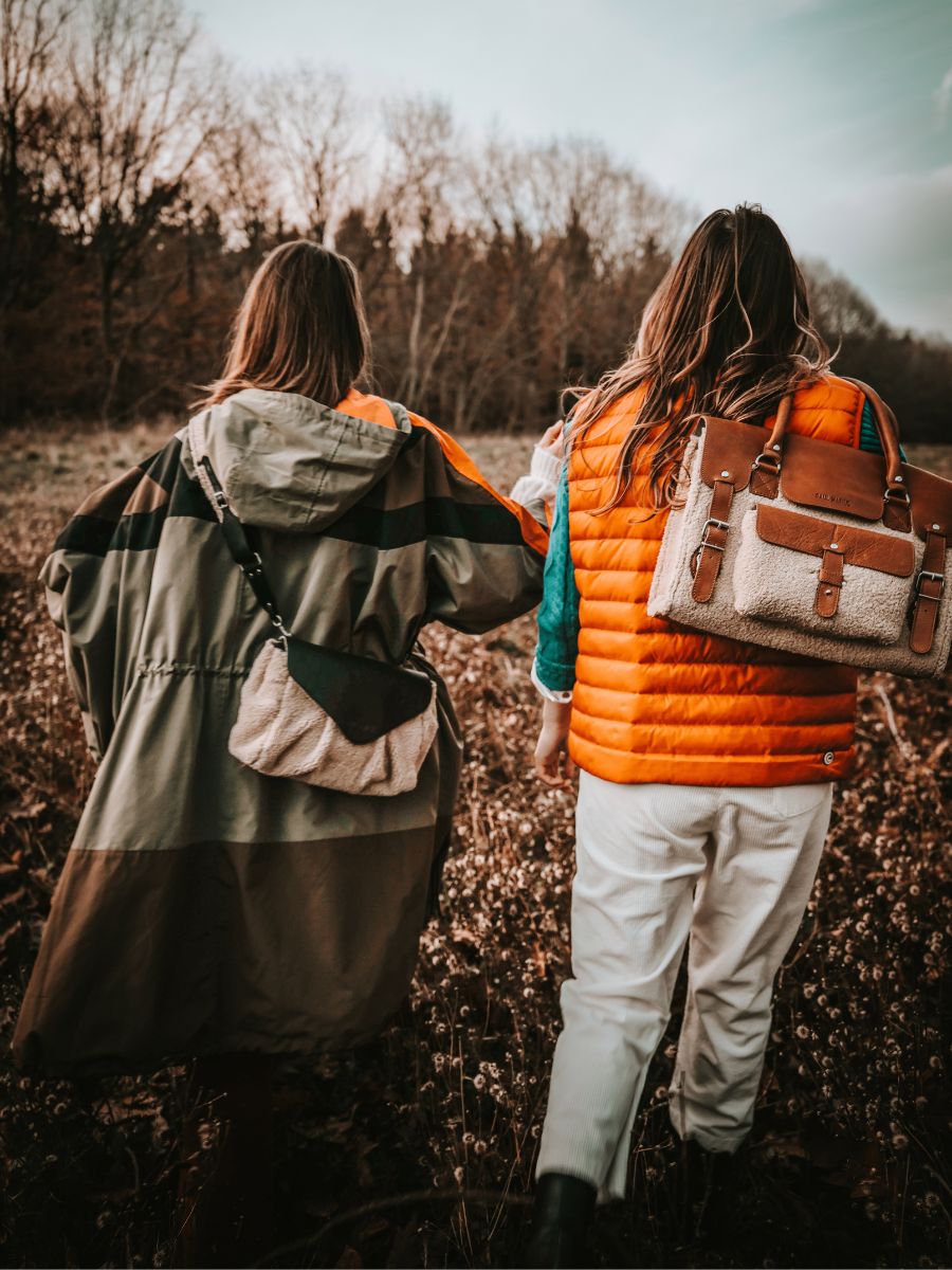 Foto-Tragetasche-Umhängetasche-Leder-Damen-braun-LeRive Gauche-M-Himalaya-natur-geölt-Paul Marius-W01M-SH-W-OL