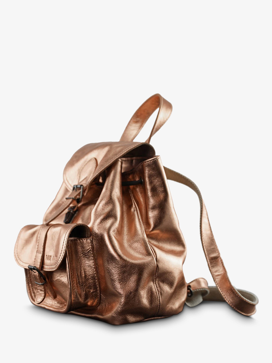Foto-Seitenansicht-Rucksack-Leder-Damen-rosa-golden-LeBaroudeur-Goldrosa-Paul-Marius-M40-G-PI