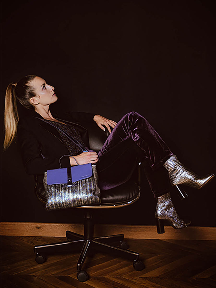 Foto-Tragetasche-Umhängetasche-Leder-Damen-LeCorneille-Cosmos-Paul-Marius-W23-CS