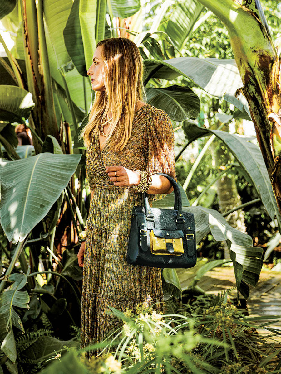 Foto-Vorderansicht-Umhängetasche-Leder-Damen-LeRive Gauche-S-Oasis-Paul-Marius-W01S-OA