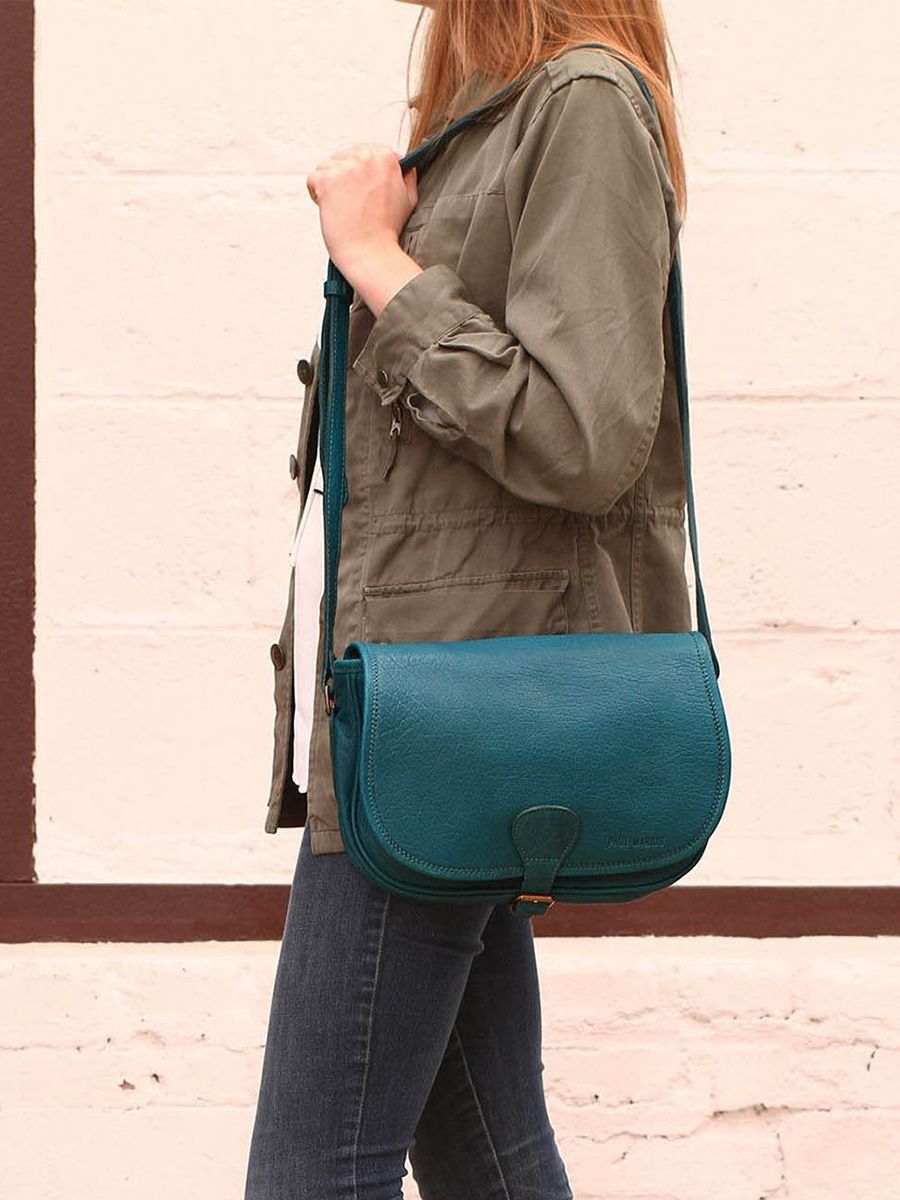 Foto-Vorderansicht-Umhängetasche-Leder-Damen-blau-levagabond-blau-poolblau-paul-marius-m44l-blu