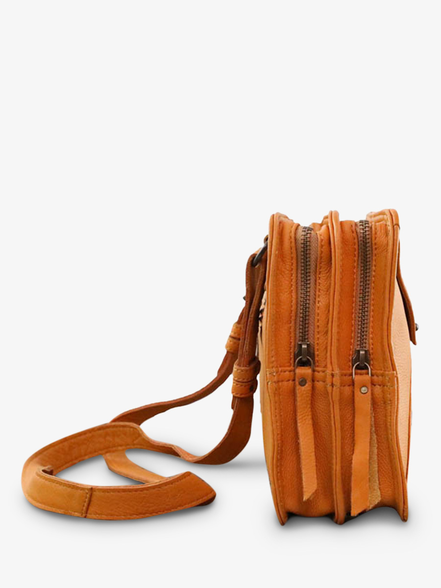 Foto-Seitenansicht-Umhängetasche-Leder-Damen-gelb-LeGraphique-Safran-Paul-Marius-W17-Y