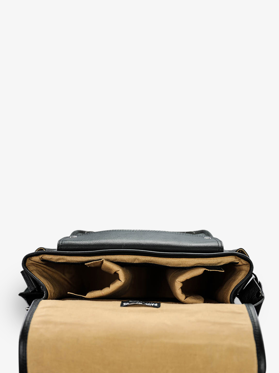 Foto-Innenansicht-Foto-Tasche-Leder-Schwarz-LePetitReporter-Schwarz-Paul-Marius-M10-B