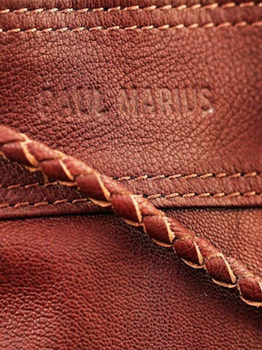 Foto-Rückansicht-Ledertasche-Damentasche-braun-LeFlâneur-Paul-Marius-M303-MB