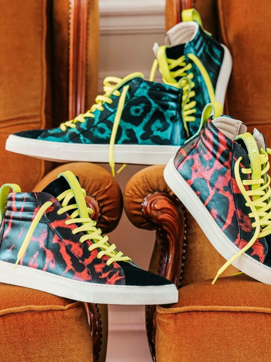 Foto-Seitenansicht-Sneaker-Damen-Leder-Leopard-grün-rot-pm001-zweifarbig-Leopard-grün/rot-Paul-Marius-pm001-bi-lp-gr-r-s36