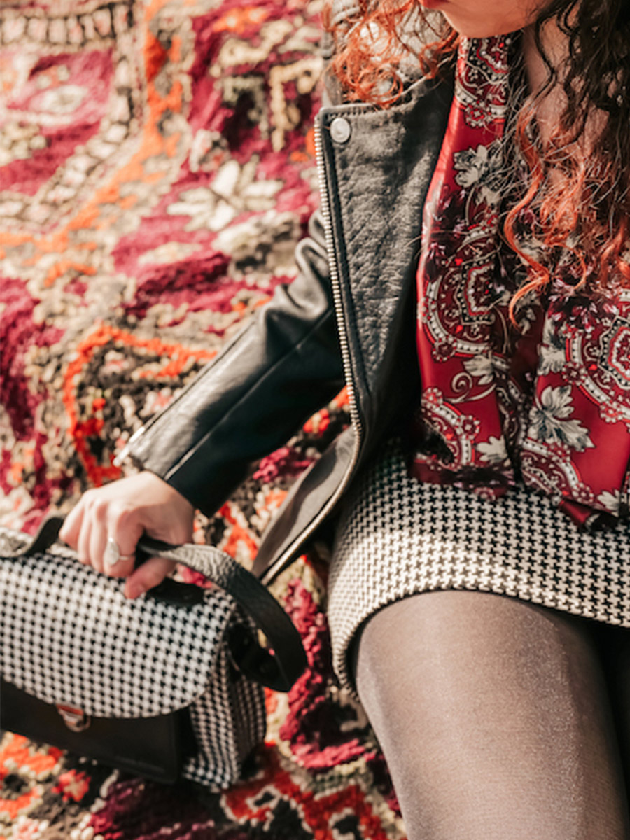 Foto-Tragebild-Perfecto-Lederjacke-Damen-schwarz-LePerfecto-schwarz-Paul Marius-wpj-b-s36