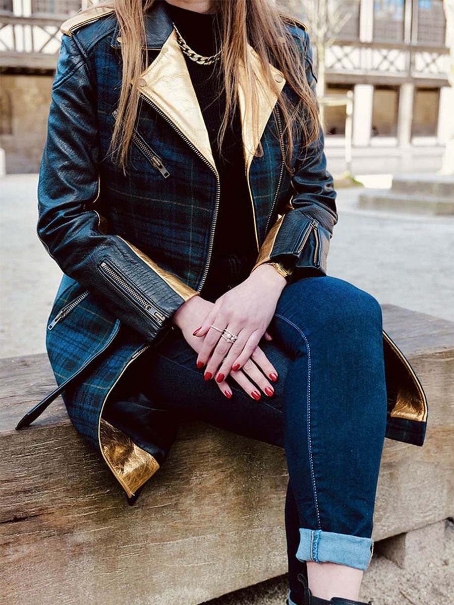 Foto-Tragebild-Leder-Trenchcoat-für-Damen-grün-Letrench-Tartan-grün-Paul-Marius-WTC-SCO-GR-S36