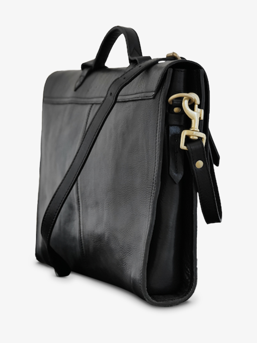 Foto-Seitenansicht-Dokumententasche-Leder-schwarz-LeColporteur-schwarz-Öl-Paul-Marius-M13-OBL