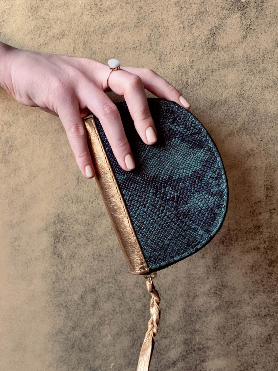 Foto-Tragetasche-Brieftasche-Leder-Damen-grün-LePortefeuille-Manon-Python-Waldgrün-Paul-Marius-M32-P-GF-G