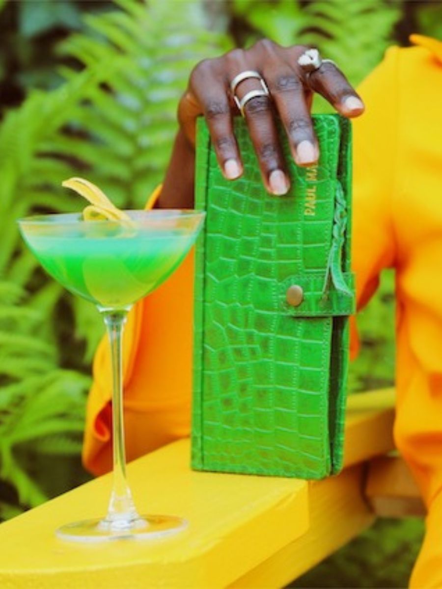 Foto-Tragegurt-Brieftasche-Leder-Damen-grün-LePortefeuille Charlotte N°2 Alligator Cocktail Jade Paul Marius M67 A GR