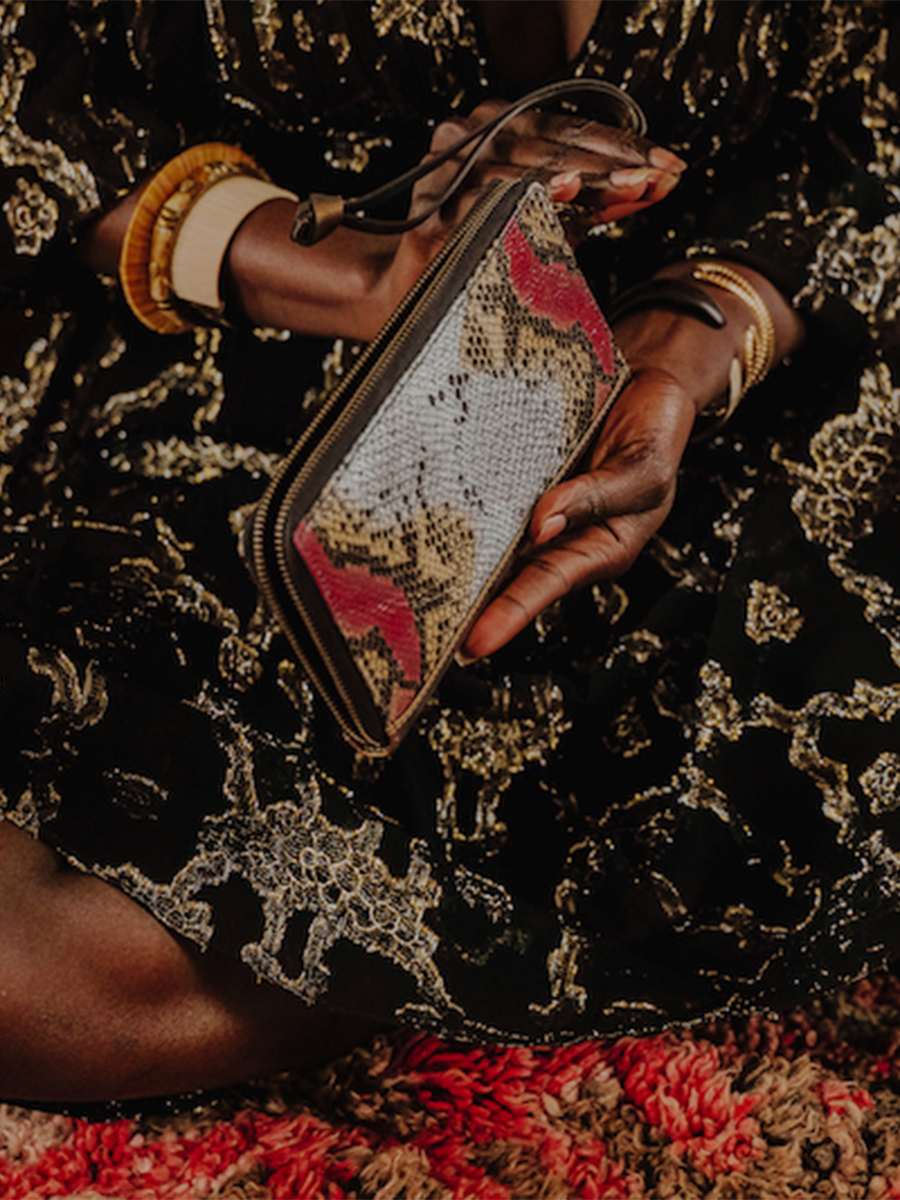 Foto-Seitenansicht-Brieftasche-Leder-Damen-LePortefeuille-Charlotte-Byzance-Paul-Marius-M63-Byz