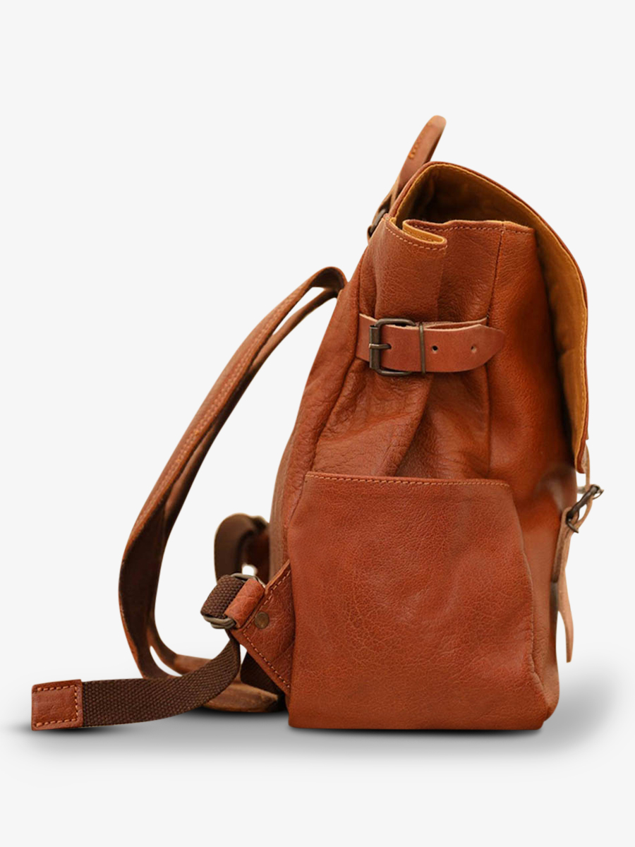 foto-seitenansicht-lederrucksack-braun-laudacieux-naturel-paul-marius-w14-l