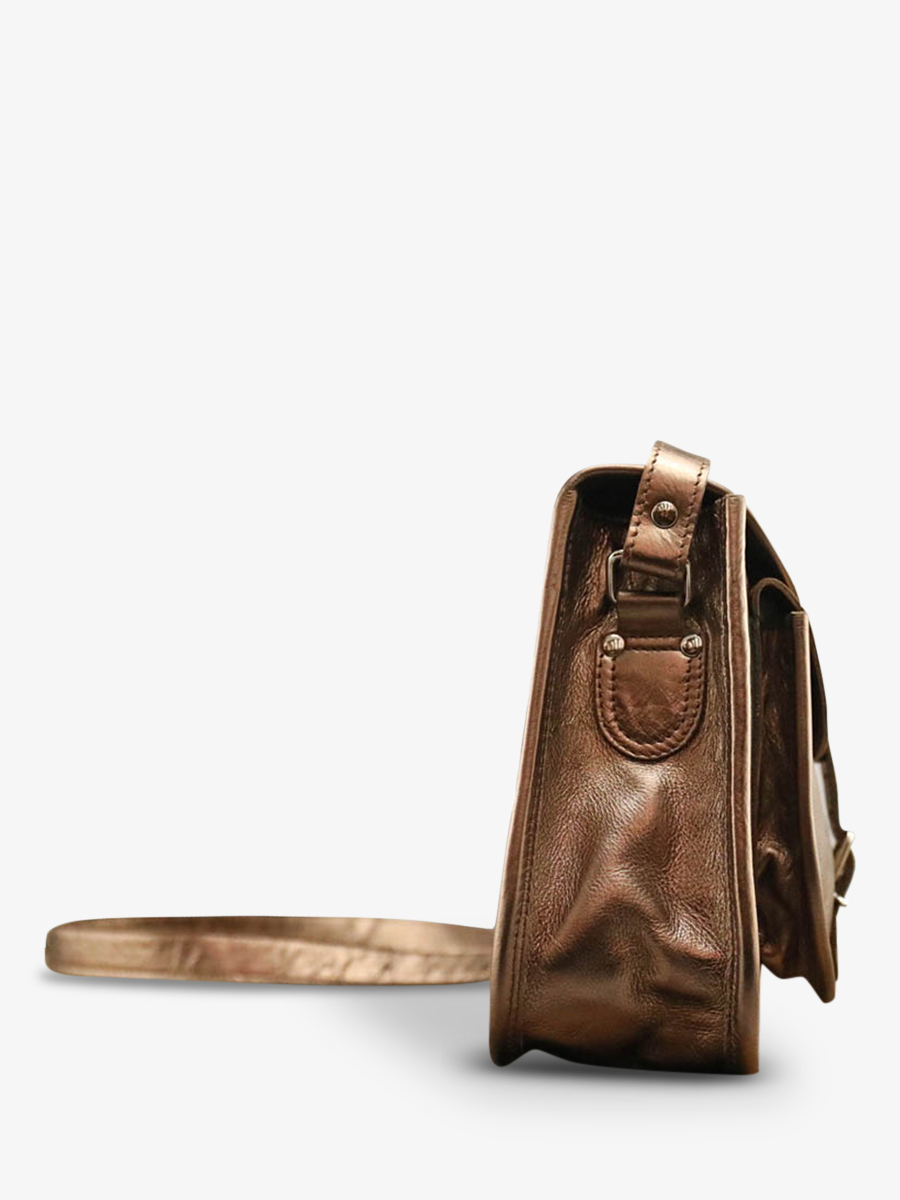 Foto-Seitenansicht-Umhängetasche-Leder-Damen-Kupfer-LaBesace-Kupfer-Paul-Marius-M09-C
